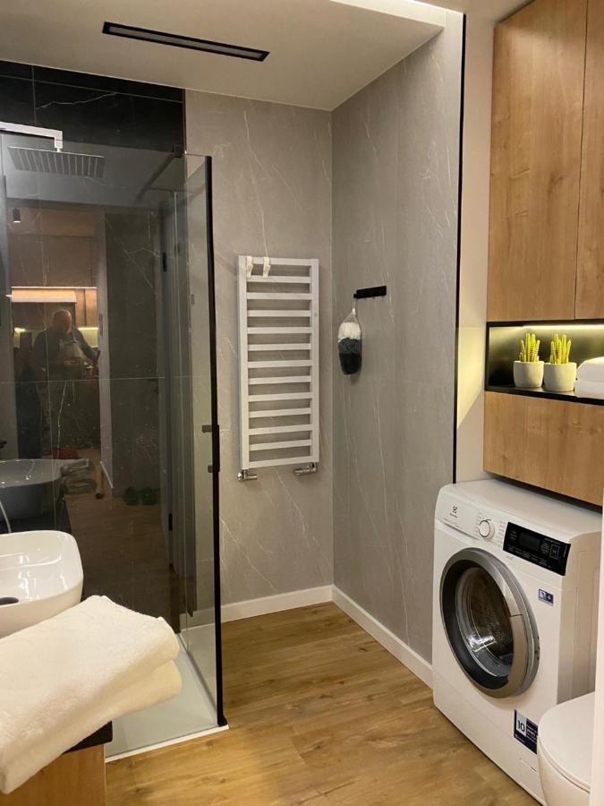 Family & Business Elegant Apartments Kadzielnia, Ul Zgody, Stadion Korona, Wdk -1 Bedroom, Terrace, Garage - New! Kielce Kültér fotó
