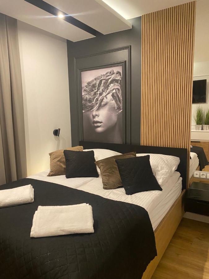 Family & Business Elegant Apartments Kadzielnia, Ul Zgody, Stadion Korona, Wdk -1 Bedroom, Terrace, Garage - New! Kielce Kültér fotó
