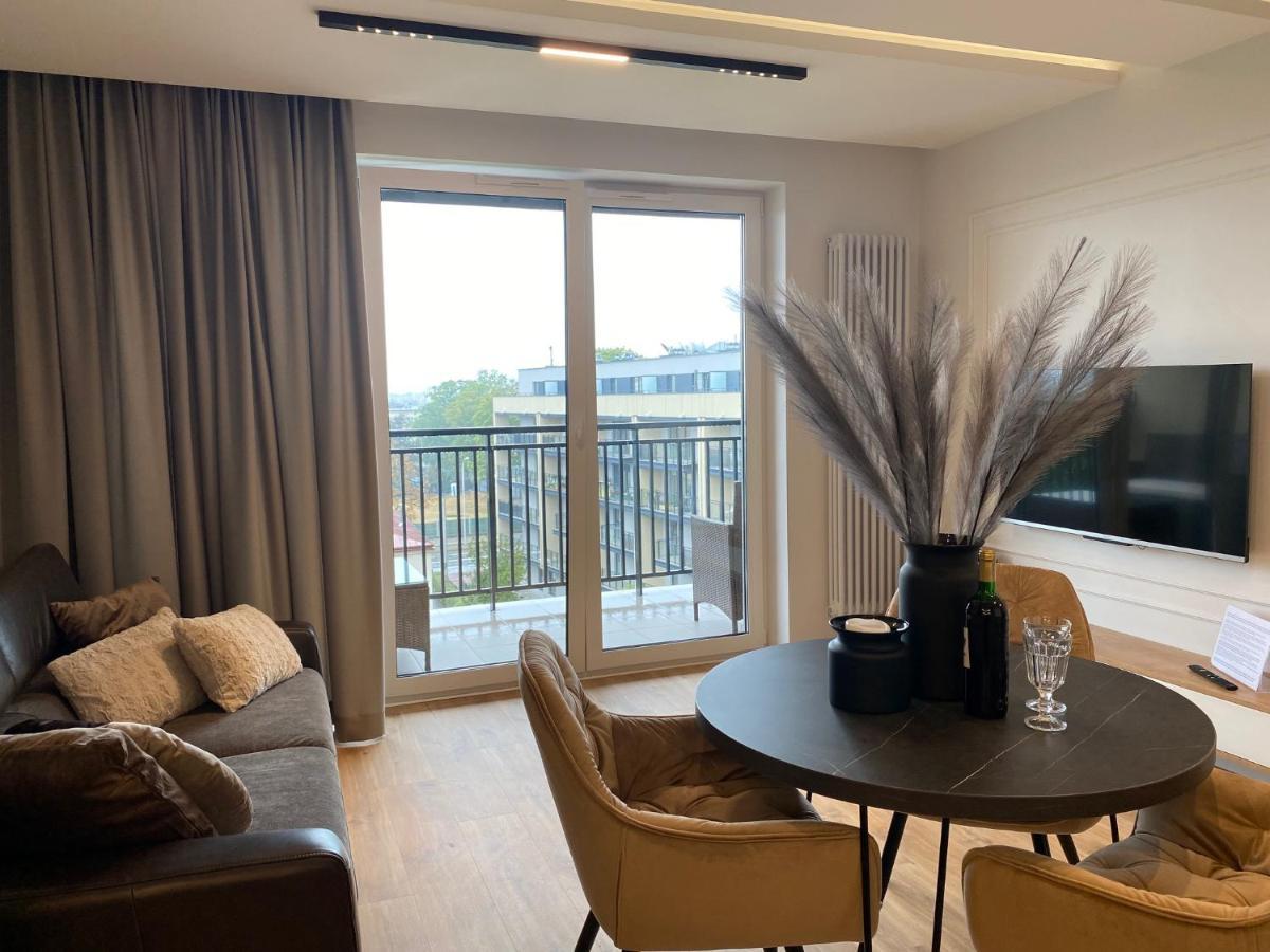 Family & Business Elegant Apartments Kadzielnia, Ul Zgody, Stadion Korona, Wdk -1 Bedroom, Terrace, Garage - New! Kielce Kültér fotó